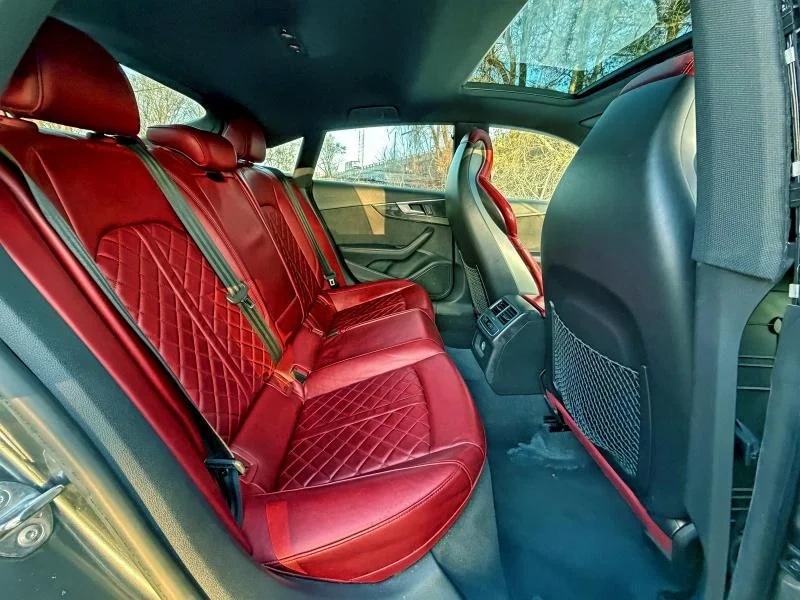 AUDI S5 PREMIUM PLUS