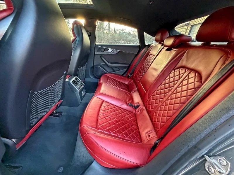 AUDI S5 PREMIUM PLUS