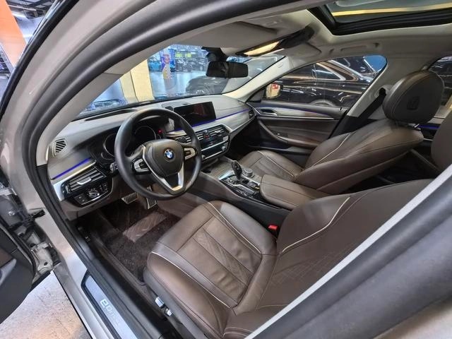 BMW 5 PHEV 530Le