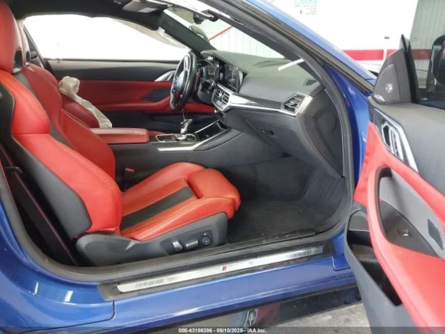 BMW M4 COMPETITION