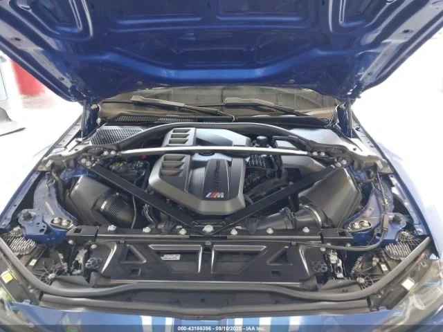 BMW M4 COMPETITION