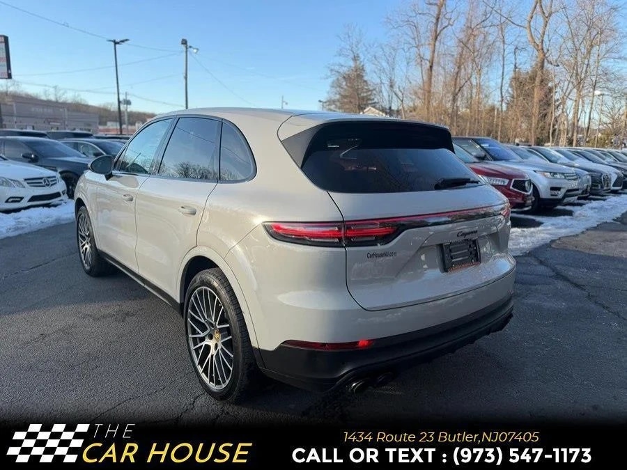 Porsche Cayenne Platinum Edition