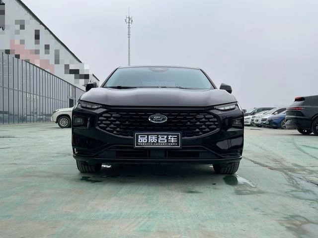 Ford Mondeo EcoBoost 245 Luxury