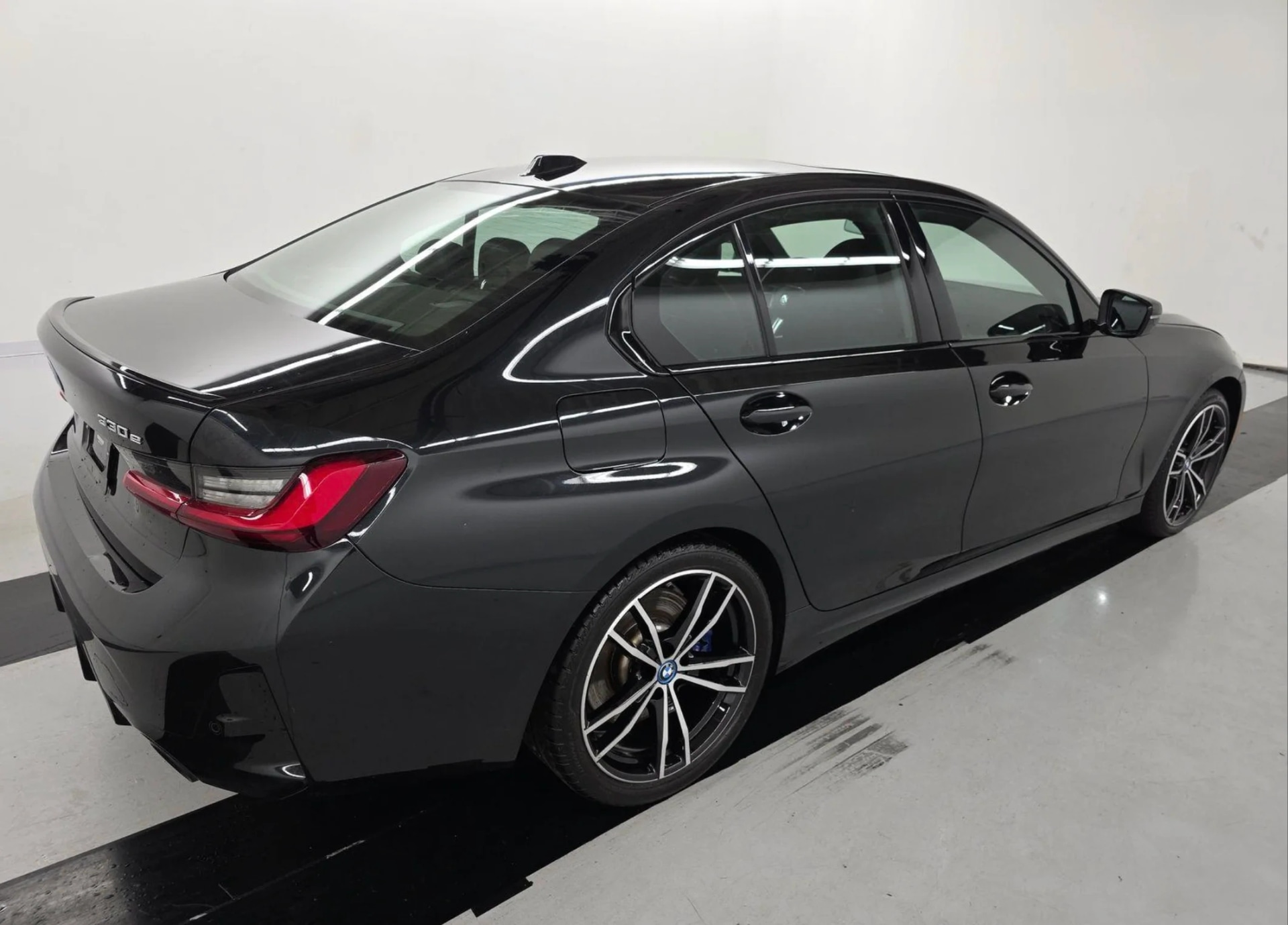 BMW 3 - 330E XDRIVE MSPORT