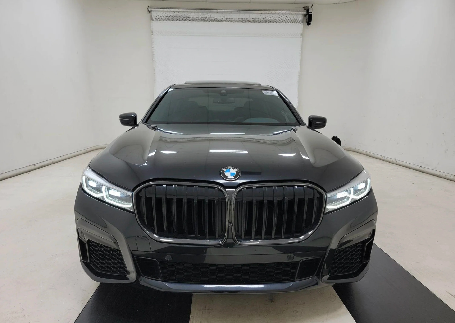 BMW 7 740I MSPORT