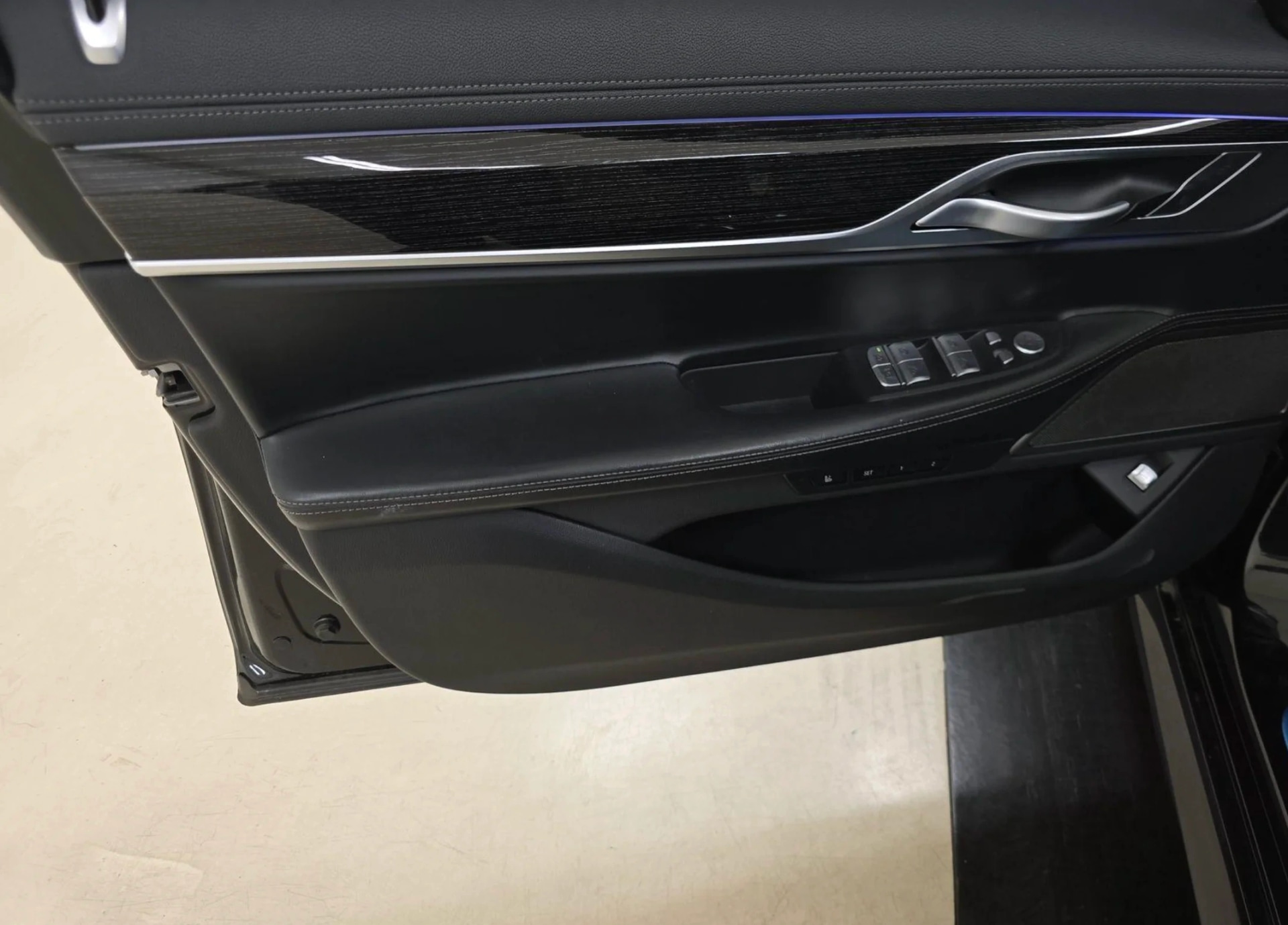 BMW 7 740I MSPORT