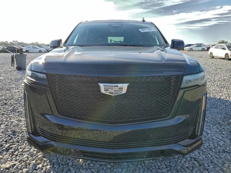 CADILLAC ESCALADE SPORT