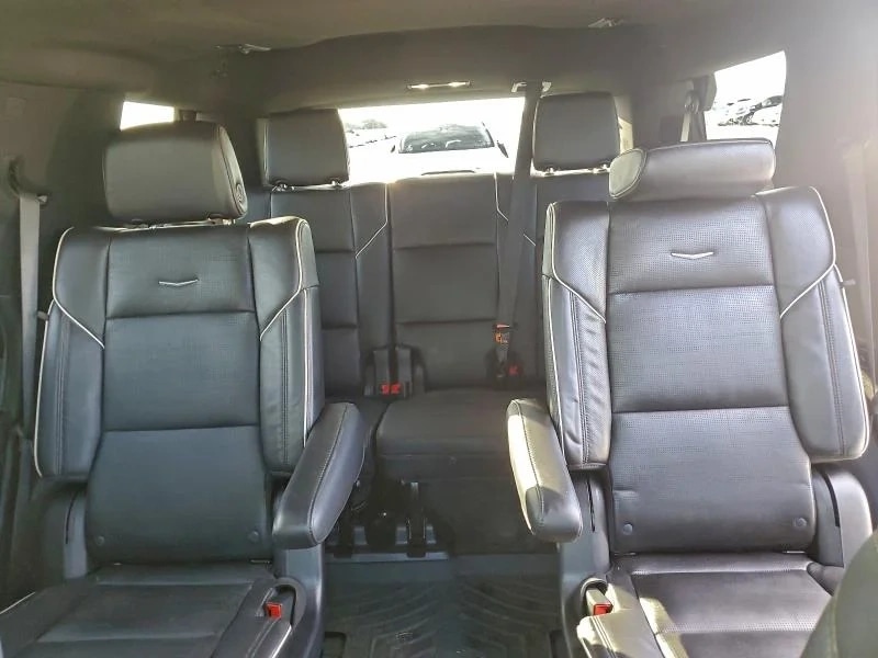 CADILLAC ESCALADE SPORT