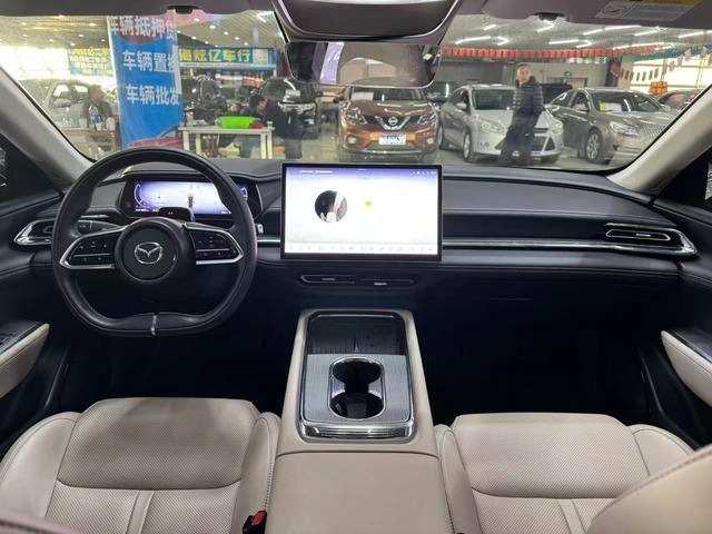 Mazda EZ-6 Pure Electric 480 Smart Edition