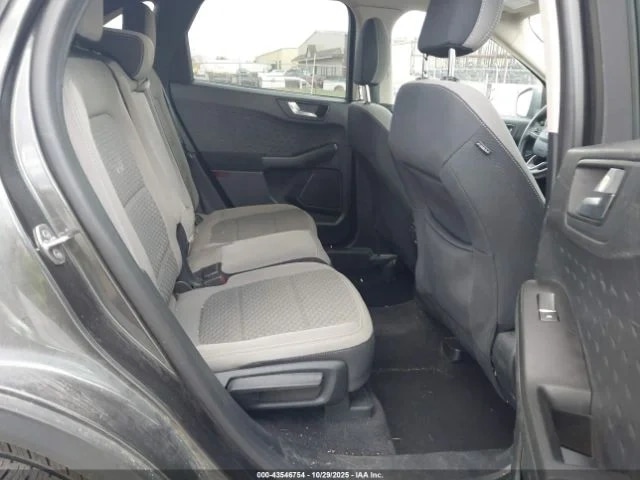 Ford Escape, SE