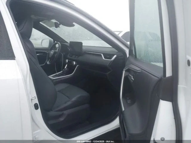 TOYOTA RAV4 HYBRID XSE