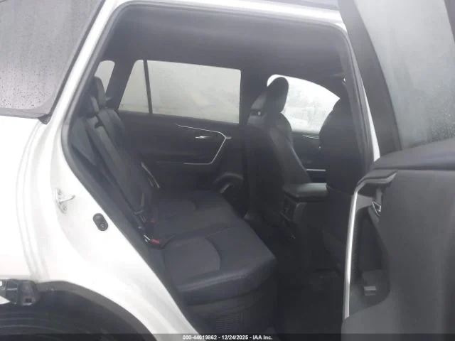 TOYOTA RAV4 HYBRID XSE