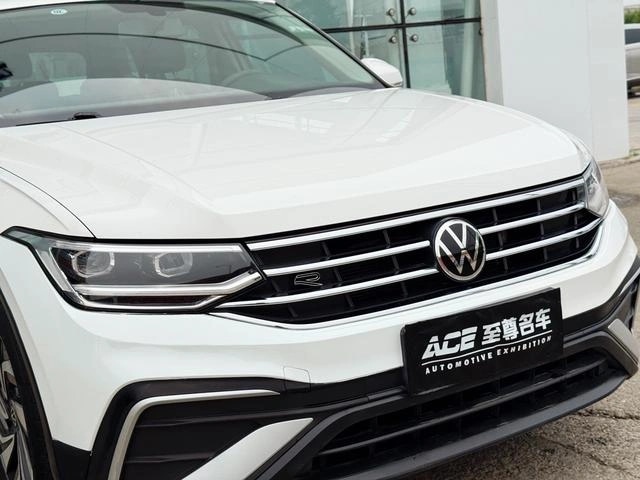 Volkswagen TiguanL 2022 330TSI