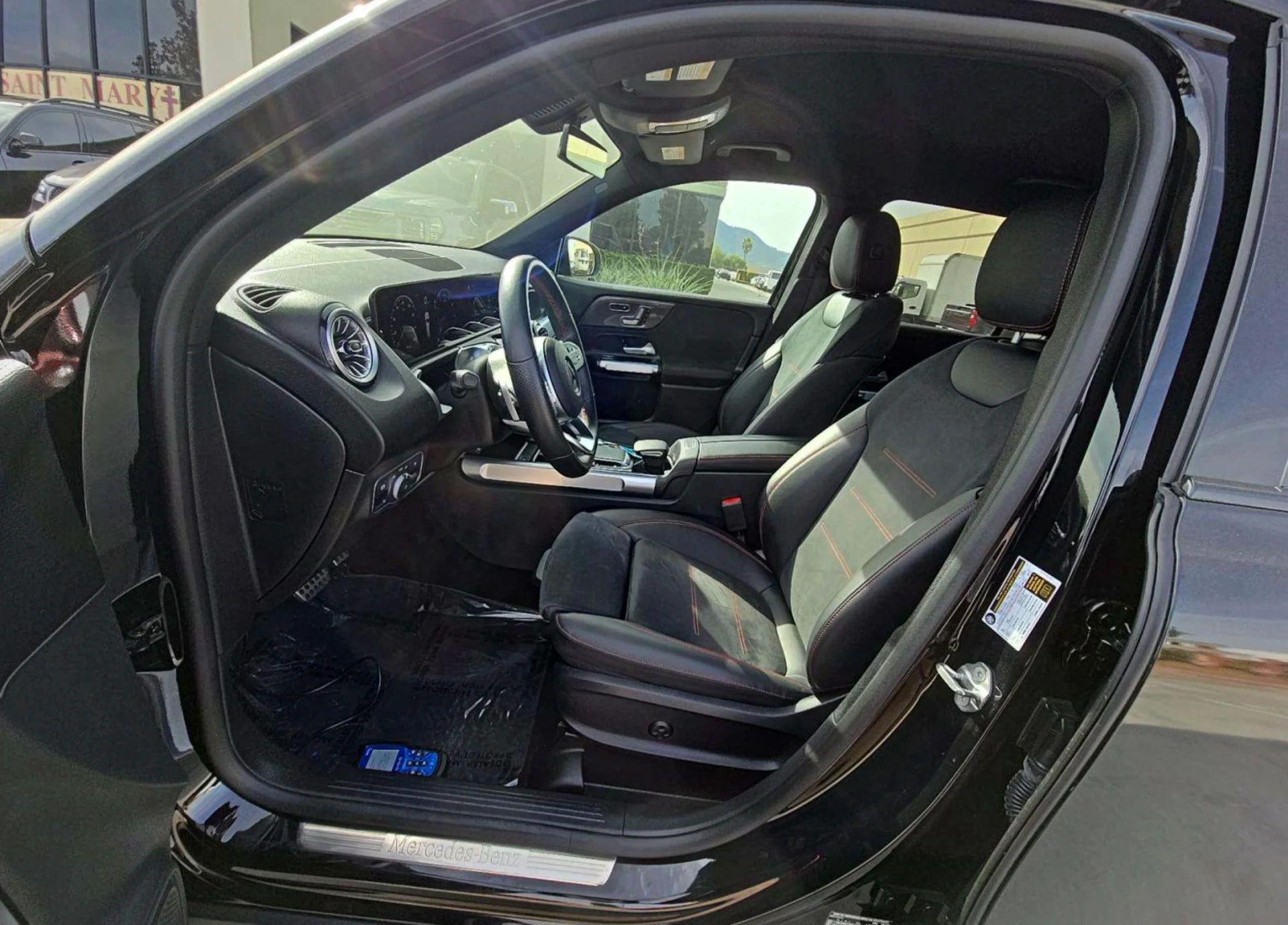 Mercedes-Benz GLB 250