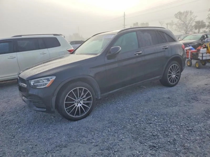 MERCEDES-BENZ GLC 300